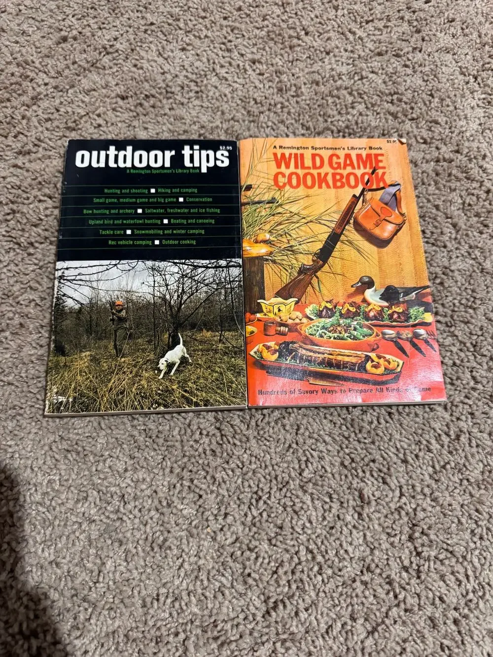 Set of 2 Vintage Remington Sportsmen's Library Books Wild Game Cookbook/Outdoor